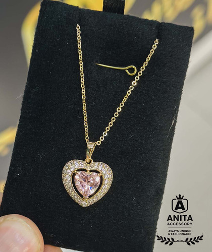 anita accessory