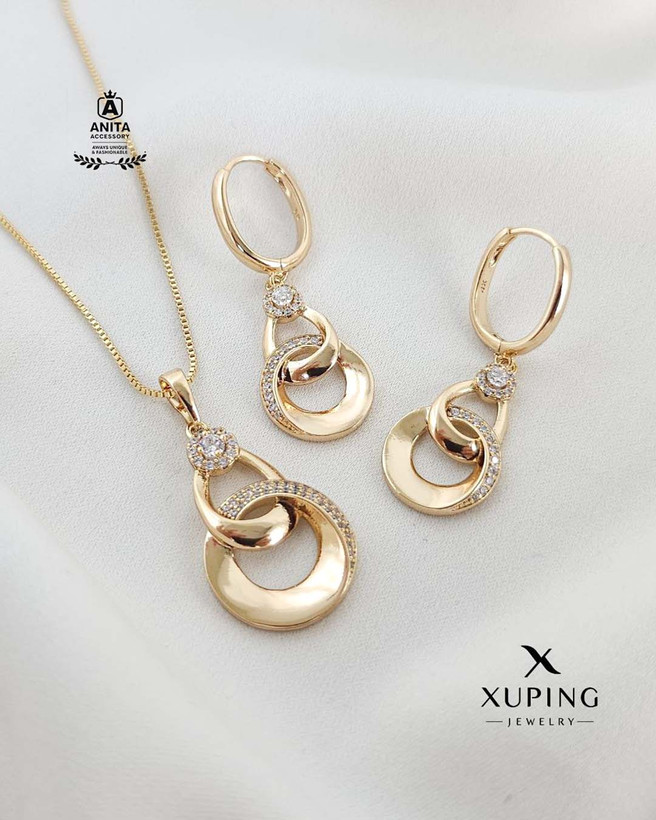 anita accessory3