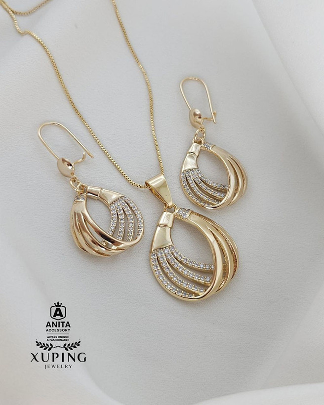 anita accessory